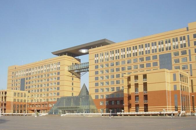 黑龙江科技大学