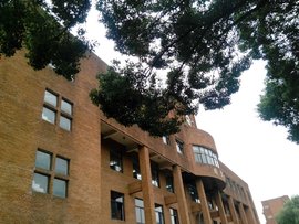 宁波大学图书馆