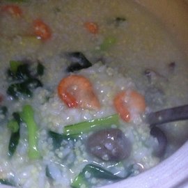 小米鲜虾海参粥