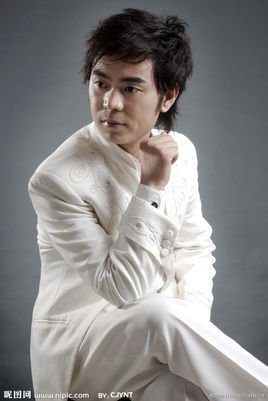 爱情不如尼古丁