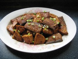 刀鱼炖豆腐