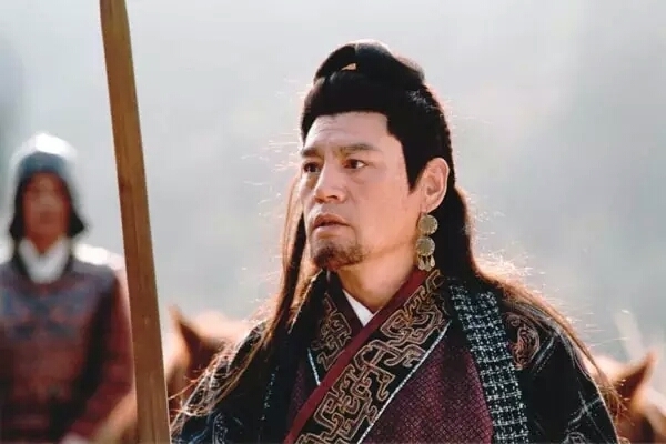 这个人演的是哪部电影或电视剧?好像是演的秦