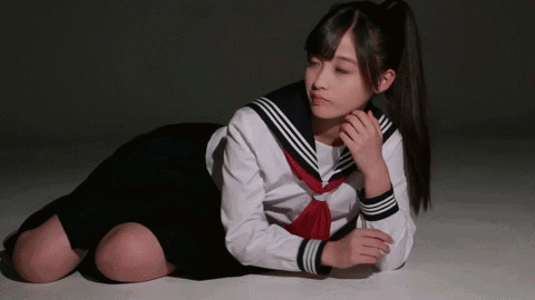 在拍什么艺术照?