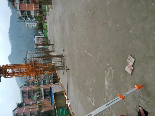 楼层打了混凝土后用全站仪测点然后弹墨线是干