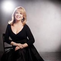 vikki carr