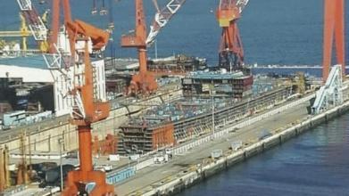 俄罗斯揭露中国首艘国产航母造价:这一价格让