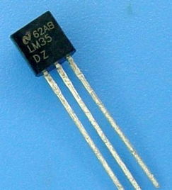 我买了一个LM35温度传感器,需要和PLC相连。