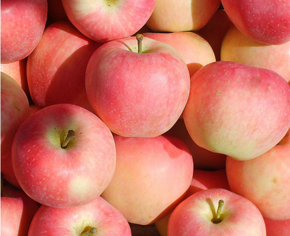 怎么挑选红富士苹果_360问答