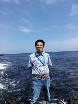 城市:毕业院校:出生日期: 1968年10月人物简介:1968年生,安徽宿松人